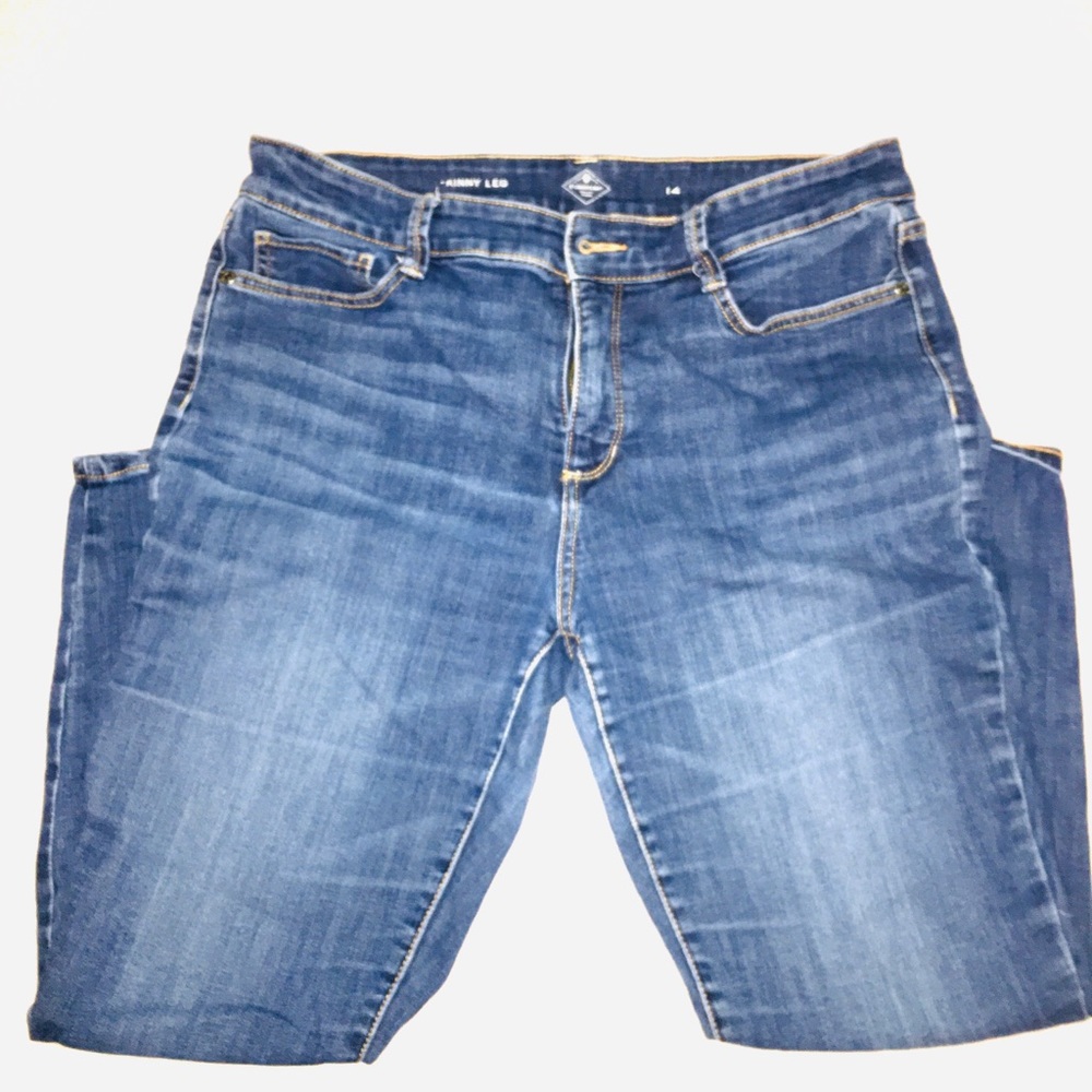 Women’s St. John’s Bay Skinny Leg Jeans